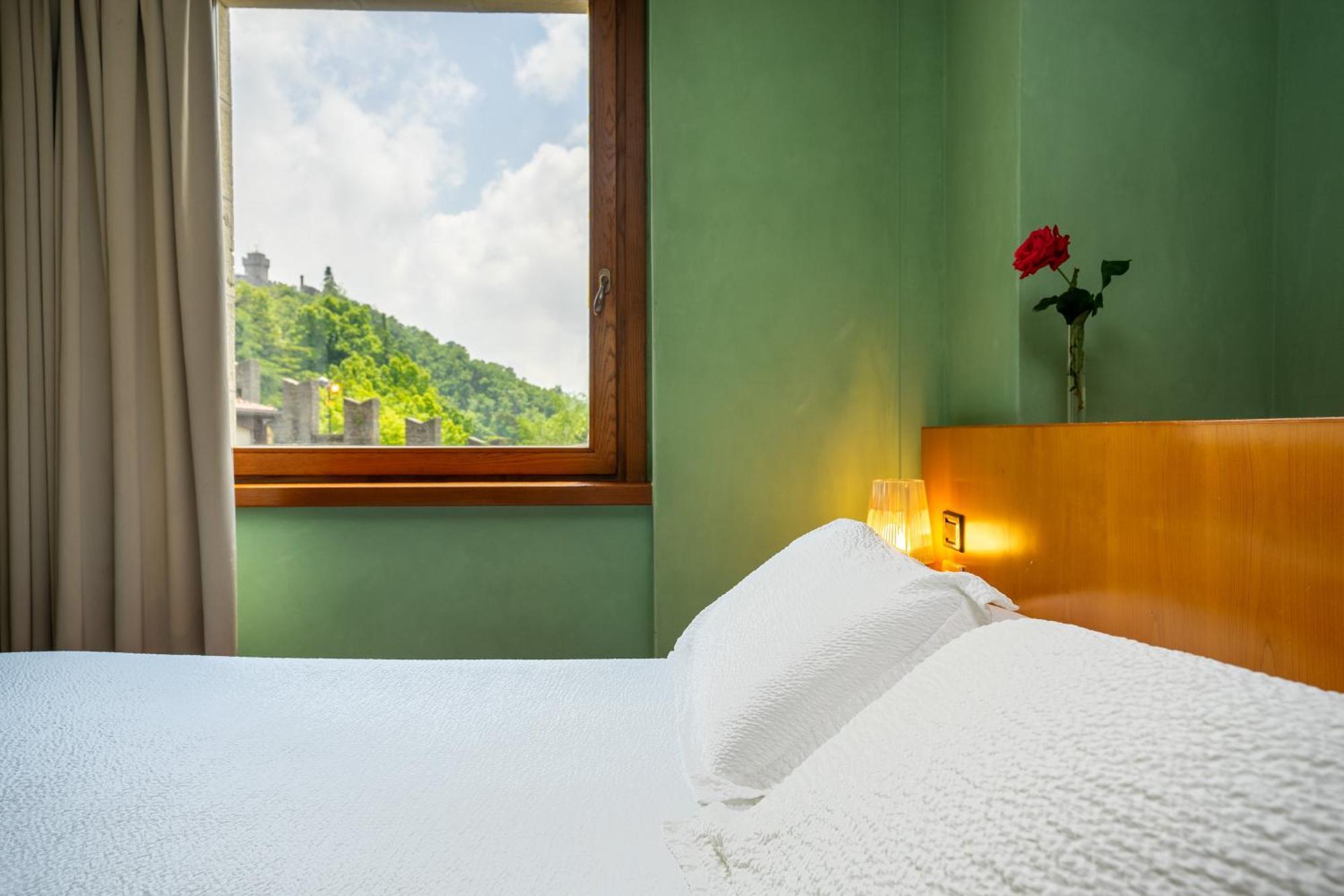 Hotel Cesare San Marino Room photo